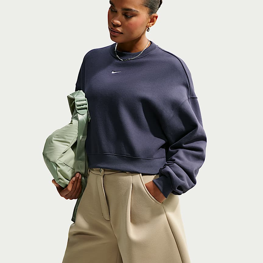 Nike 24.7 ImpossiblySoft Women's Dri-FIT Oversized 1/2-Zip Top